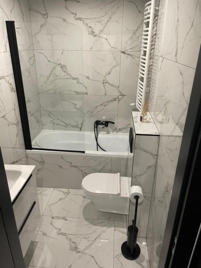 Przytulny apartament na Klonowej Kielce Zewnętrze zdjęcie